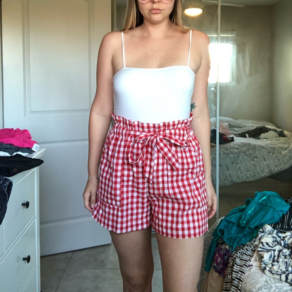 High waisted gingham paper bag shorts
